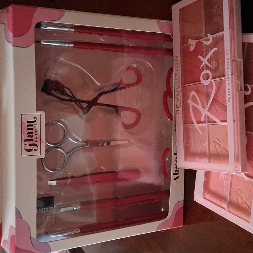Revolution Makeup. Entire Collection Brand New Never Used. Opened To Take Pics